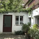 Konukevi Zentrum 3*
